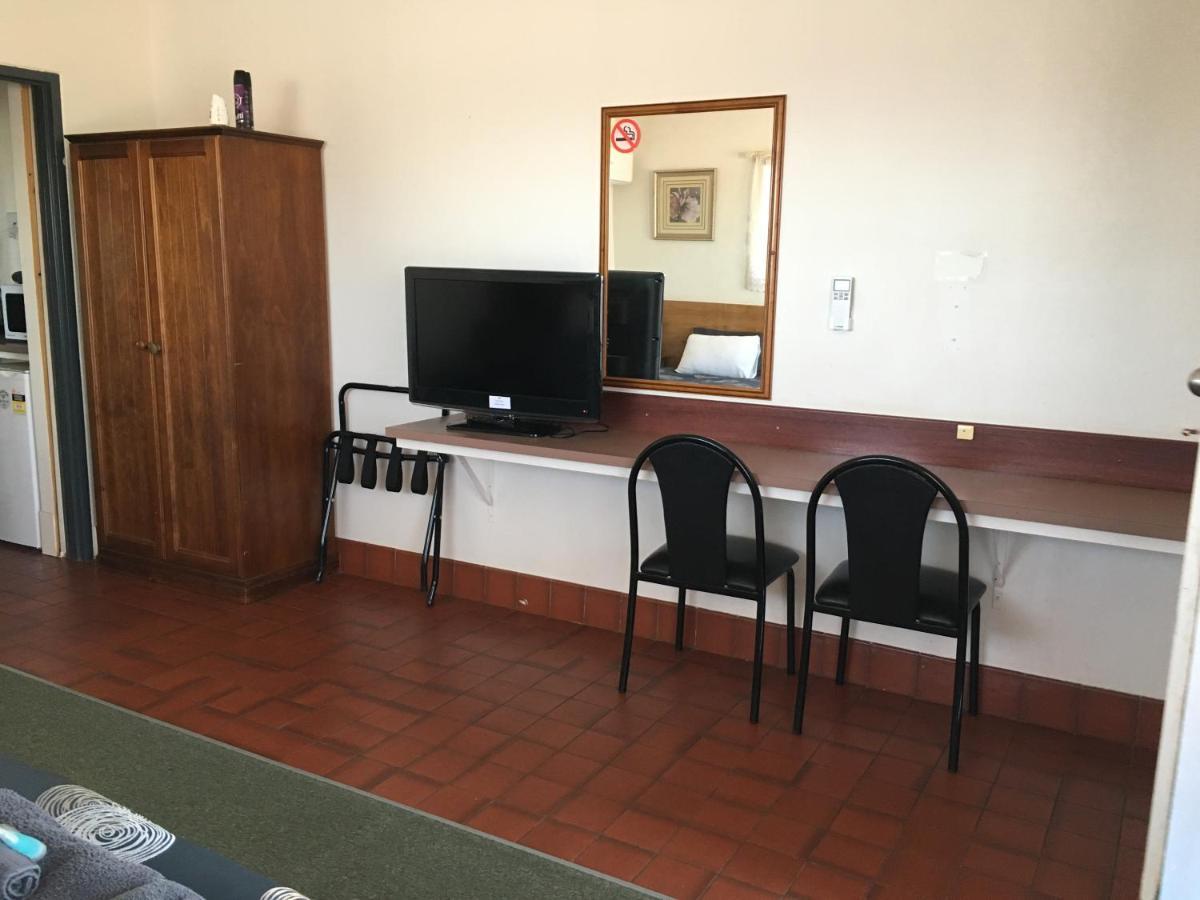 Airport Whyalla Motel Exterior photo