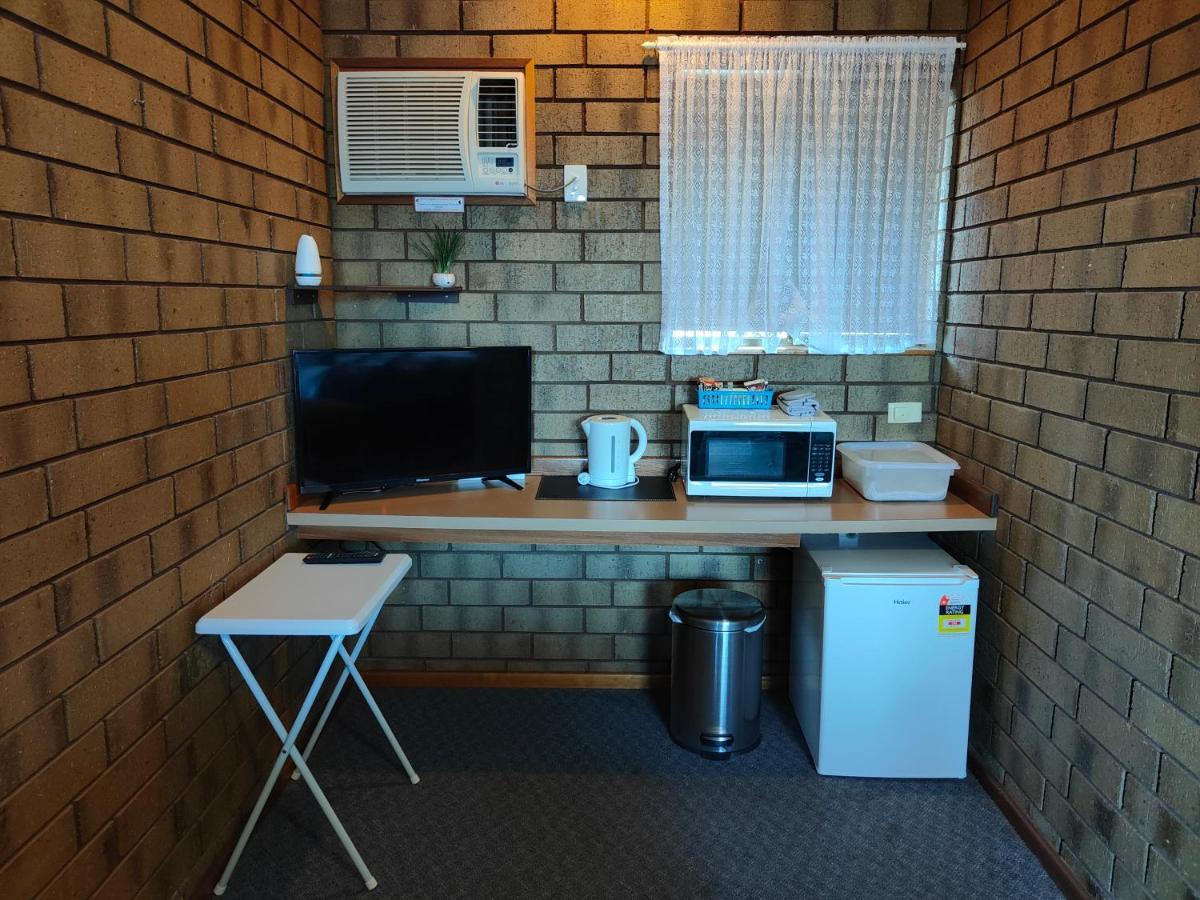 Airport Whyalla Motel Exterior photo