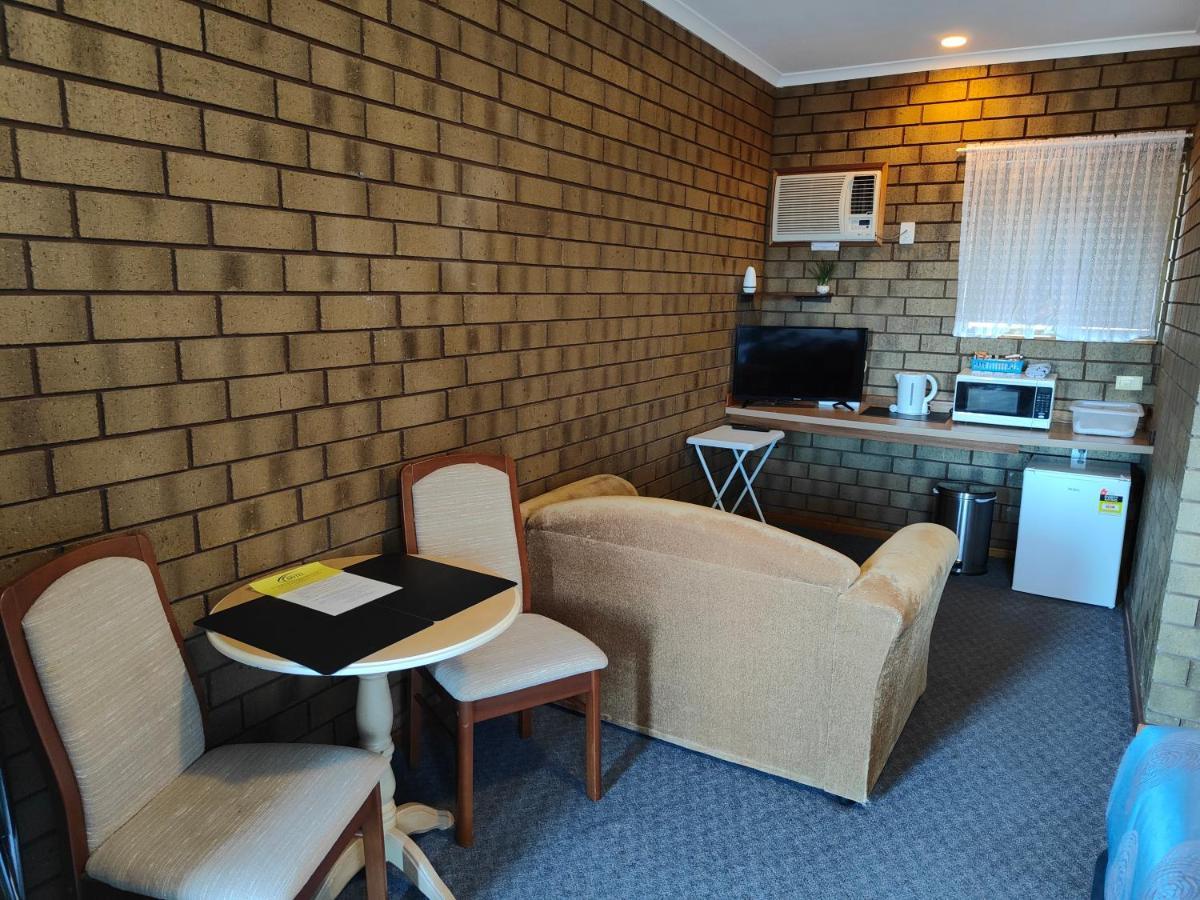 Airport Whyalla Motel Exterior photo